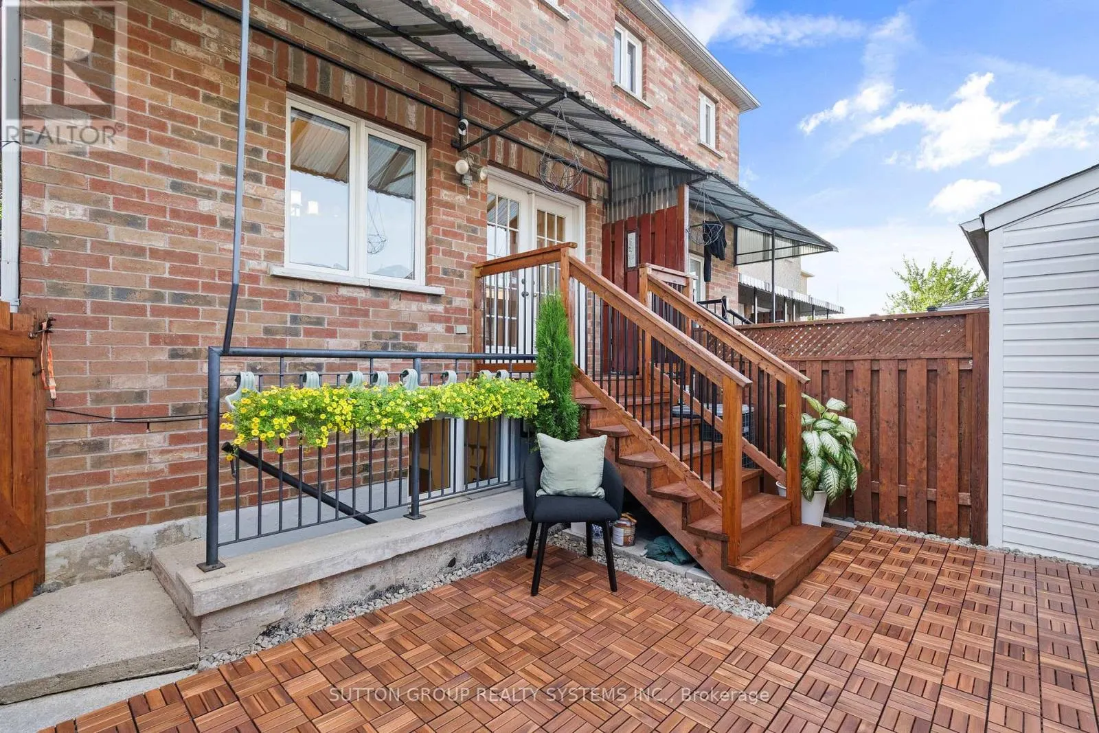 45 ALGARVE CRESCENT