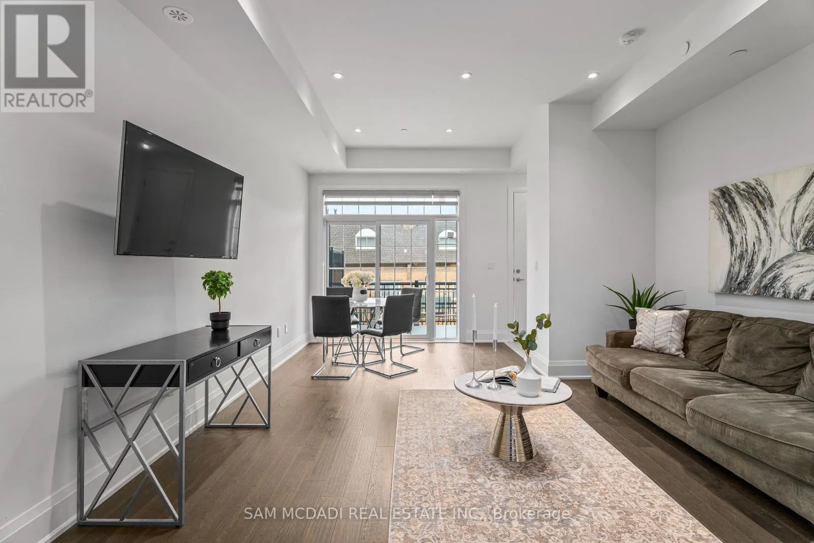 21 - 95 BROOKFIELD ROAD