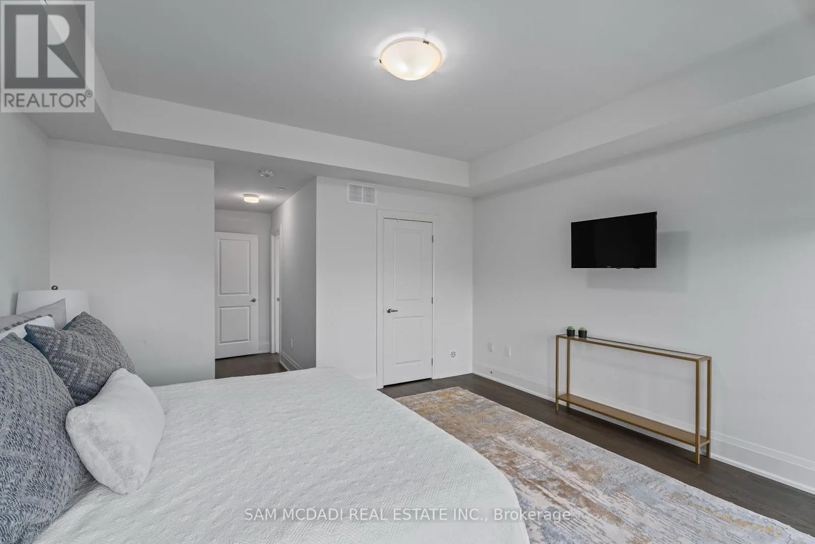 21 - 95 BROOKFIELD ROAD