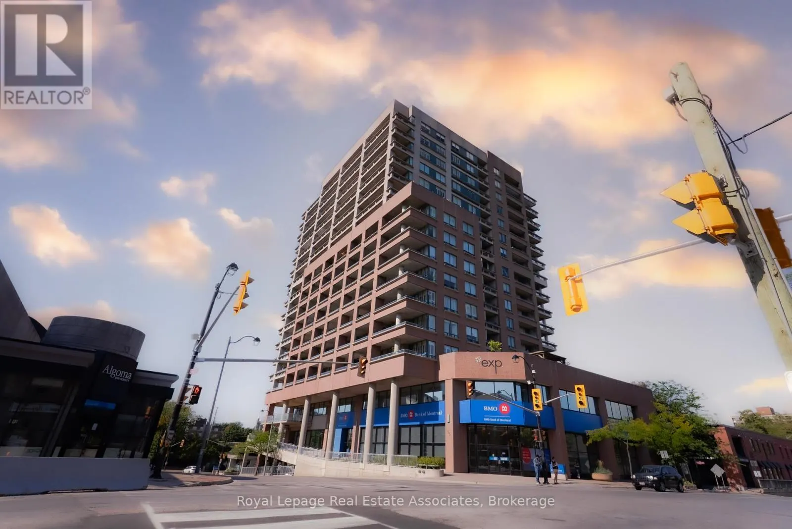 909 - 1 BELVEDERE COURT