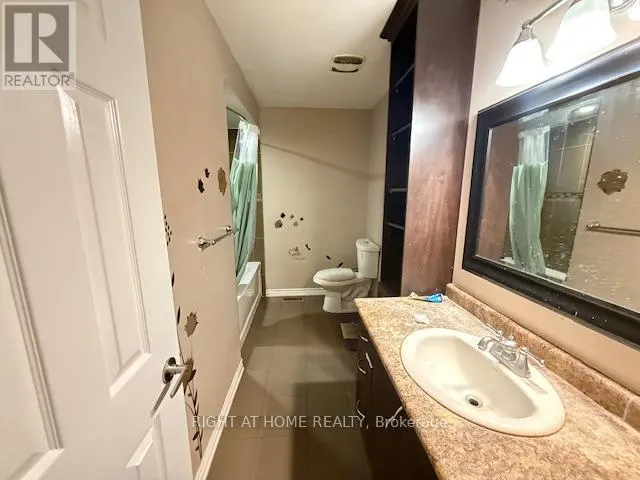 UPPER - 16 PROUSE DRIVE