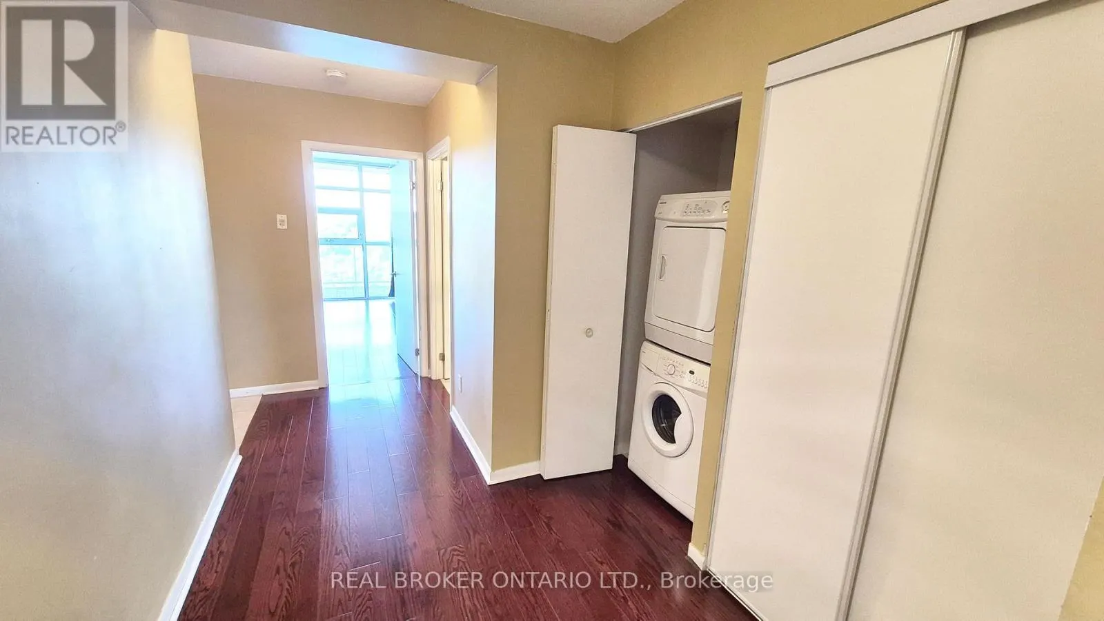 701 - 2464 WESTON ROAD