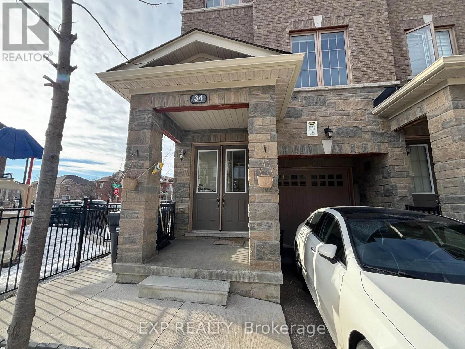 34 FAYE STREET