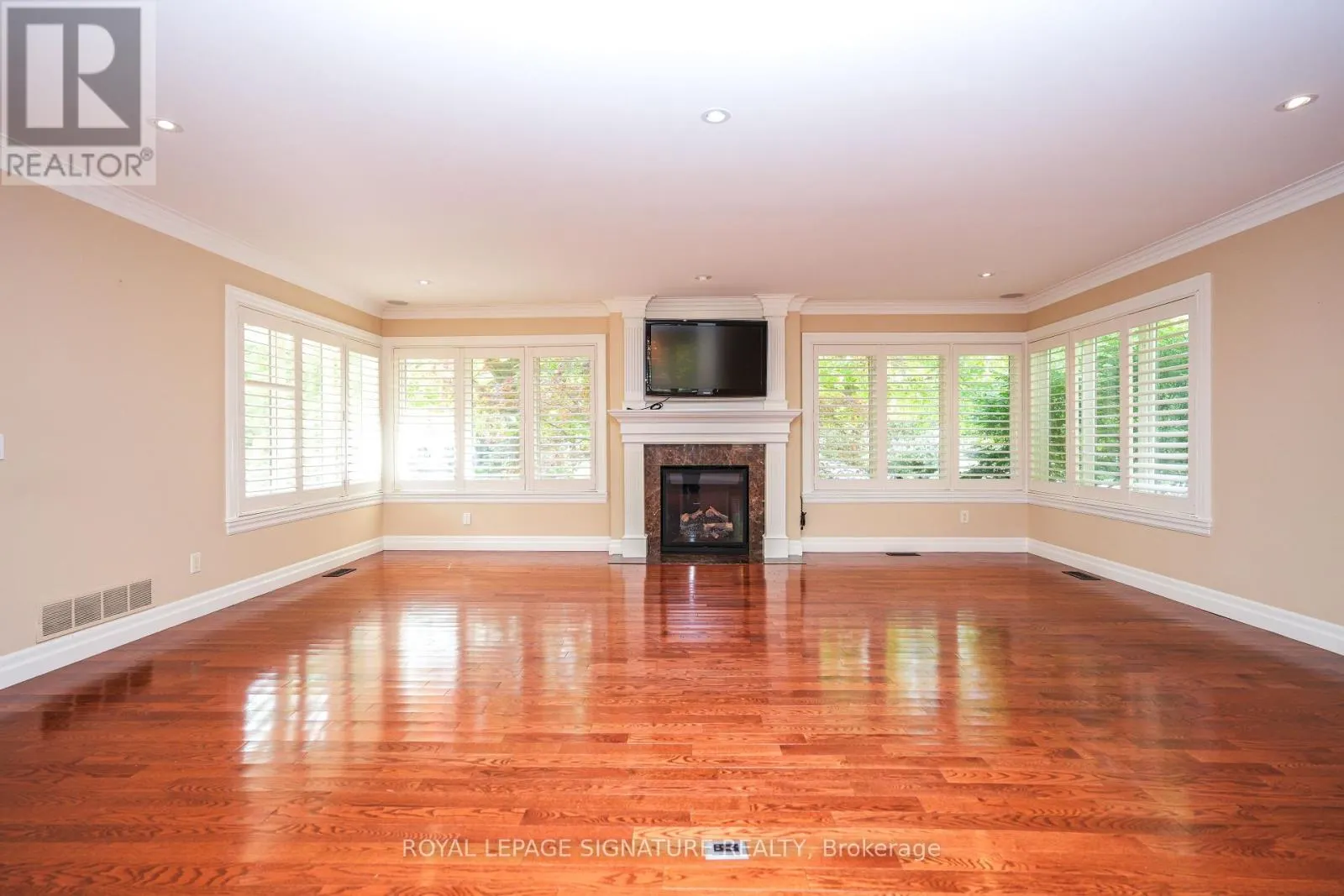 169 MAPLE GROVE DRIVE
