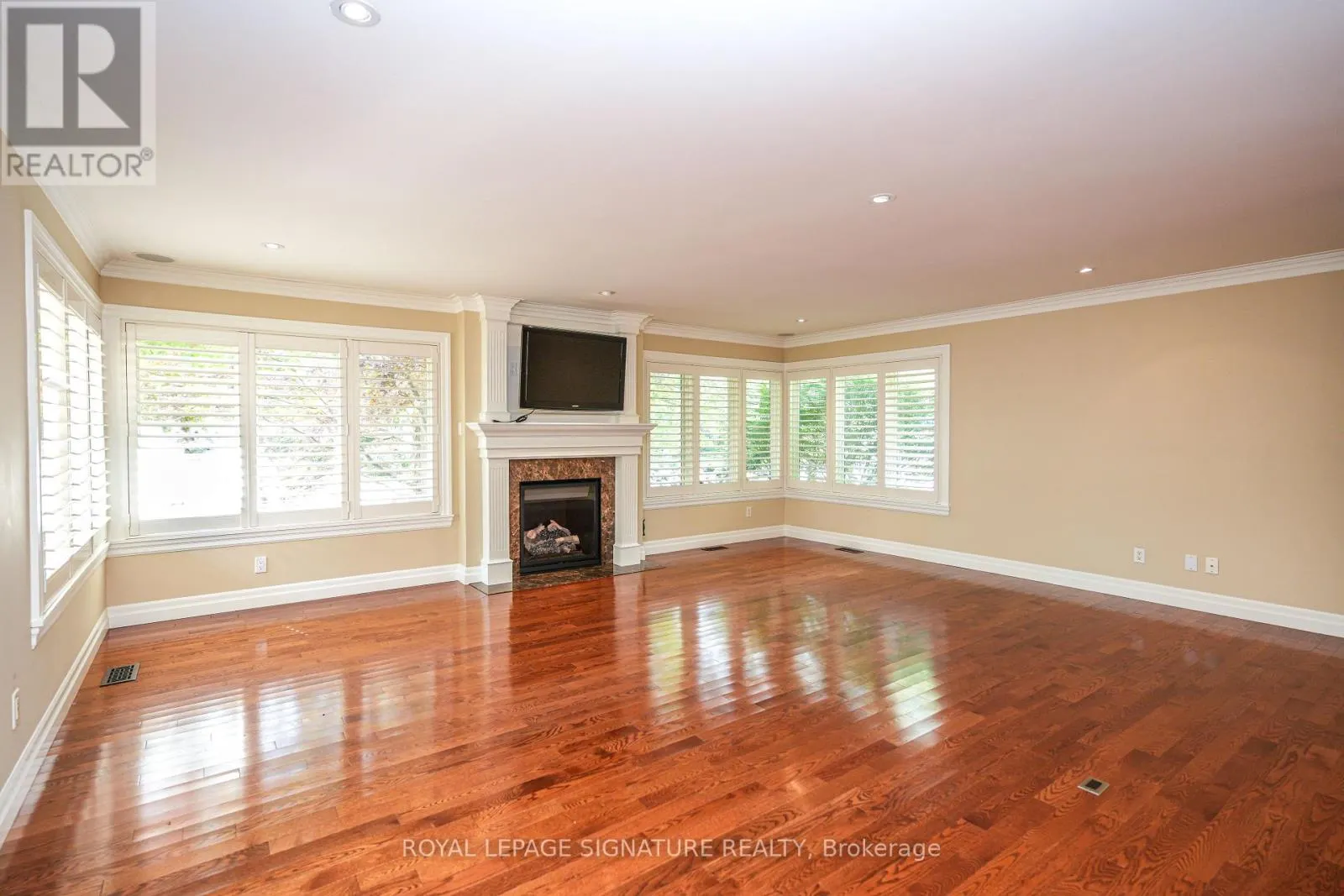 169 MAPLE GROVE DRIVE