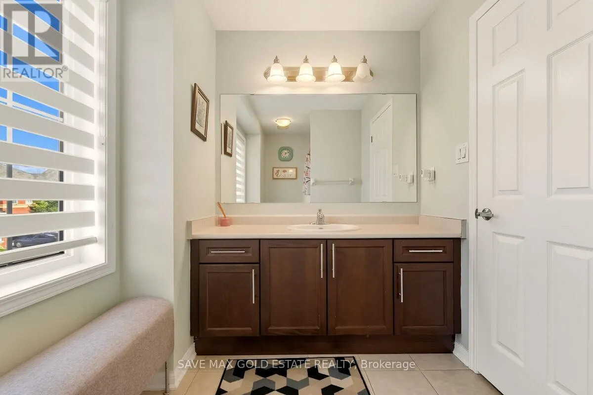 83 WILLET TERRACE