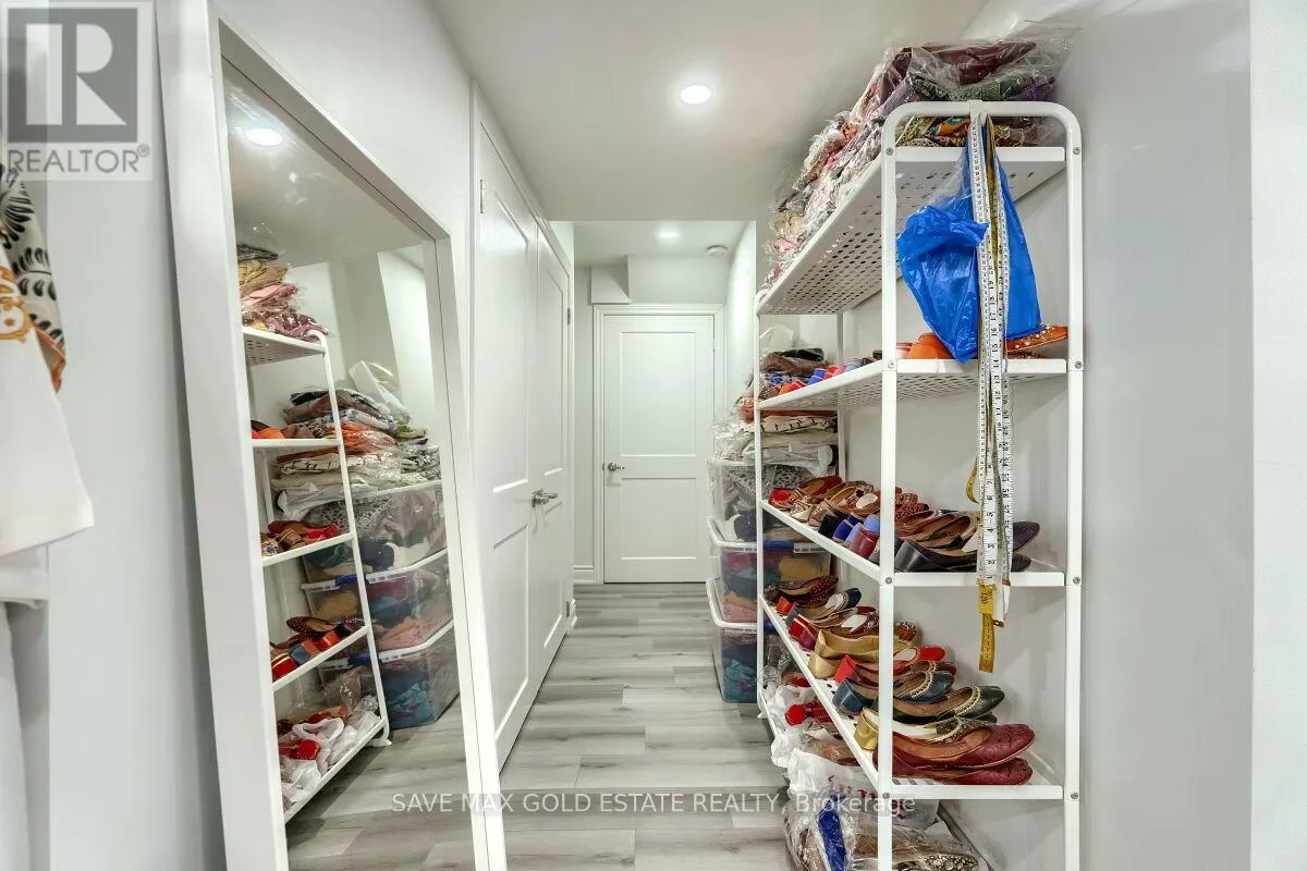 83 WILLET TERRACE