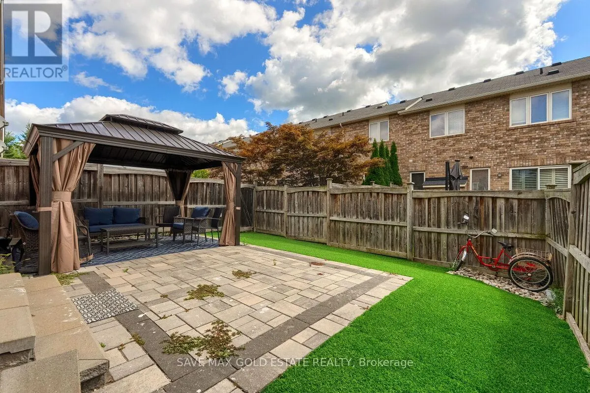 83 WILLET TERRACE