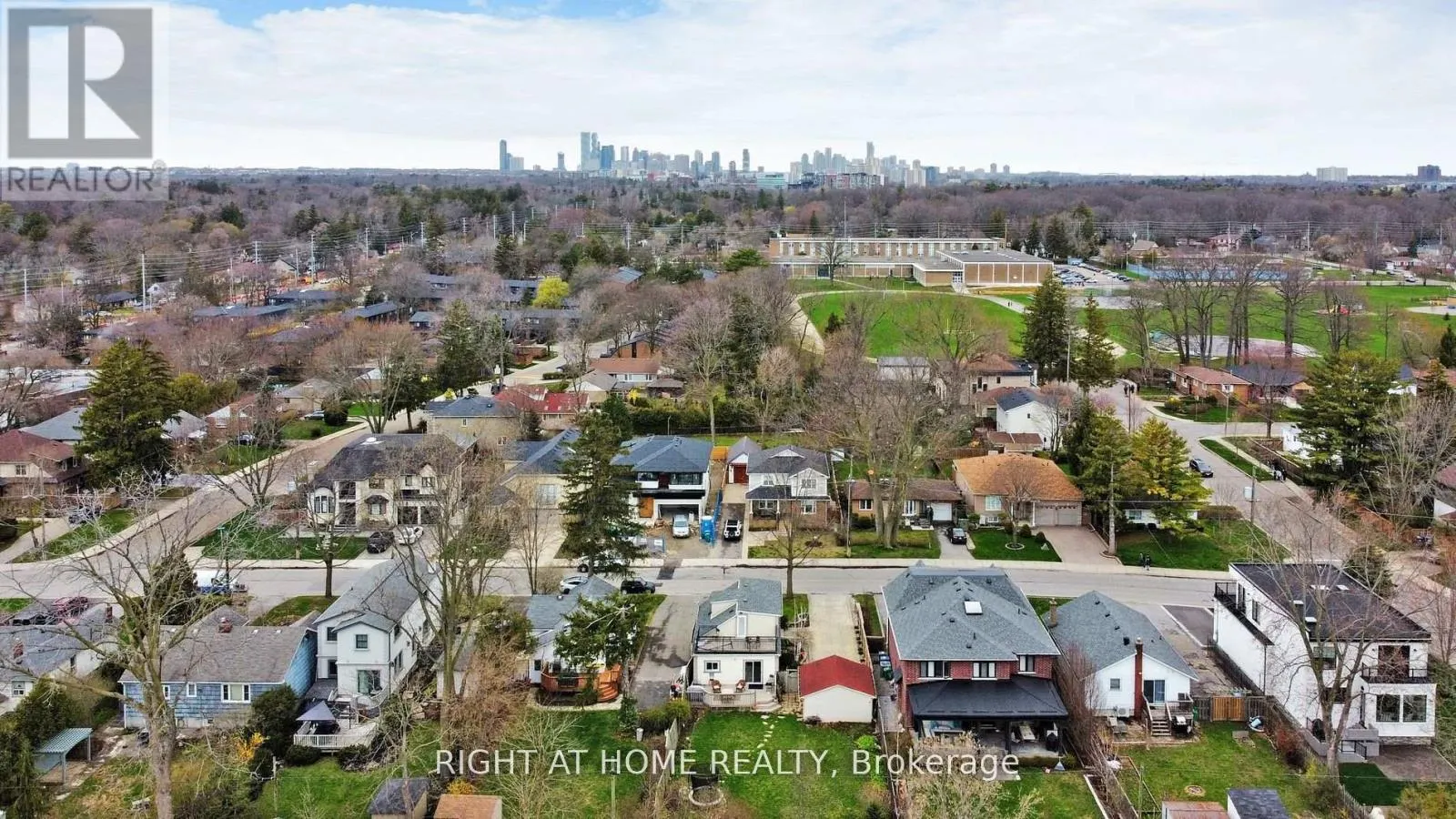68 EAGLEWOOD BOULEVARD E