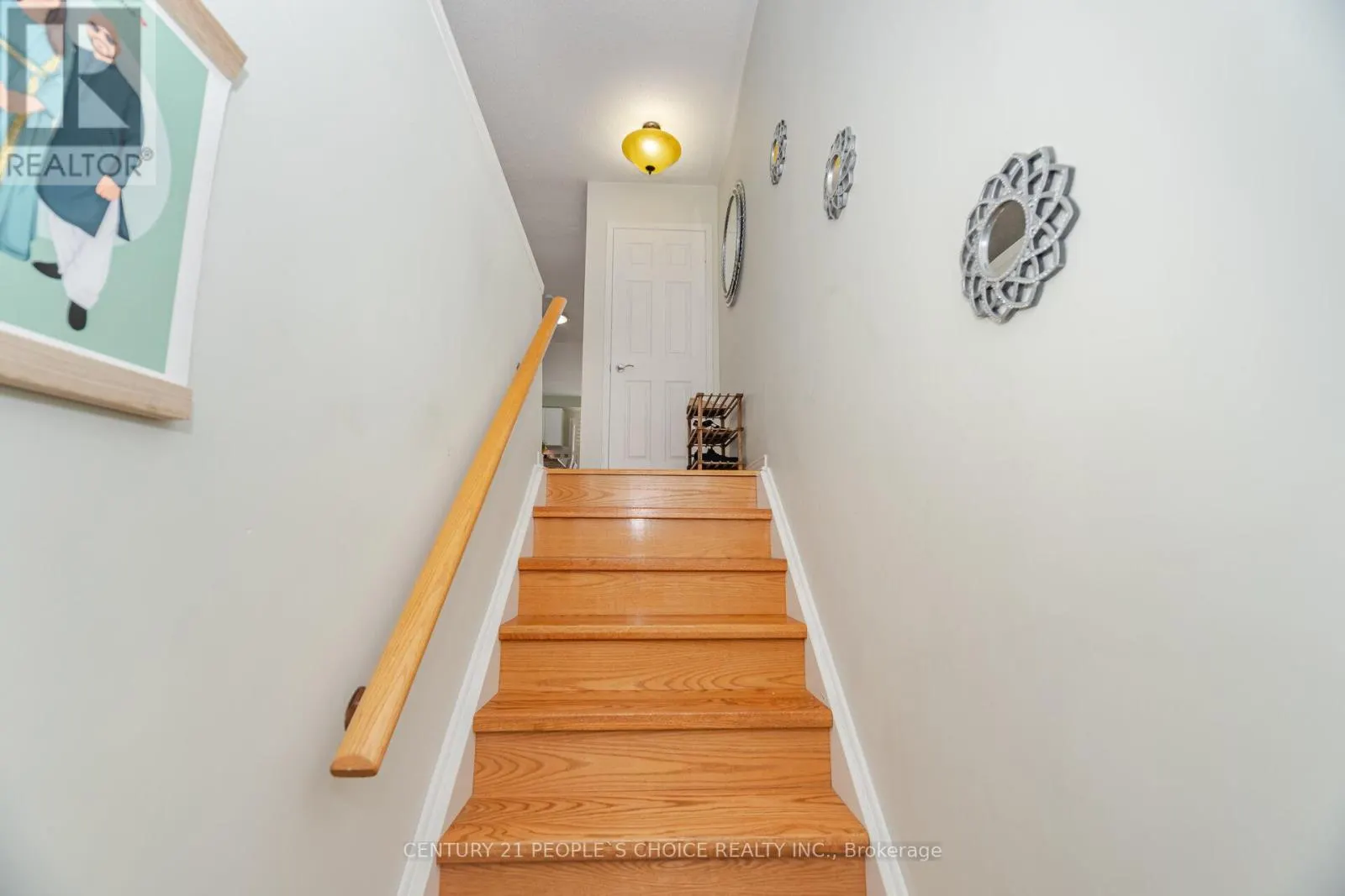 7055 FAIRMEADOW CRESCENT