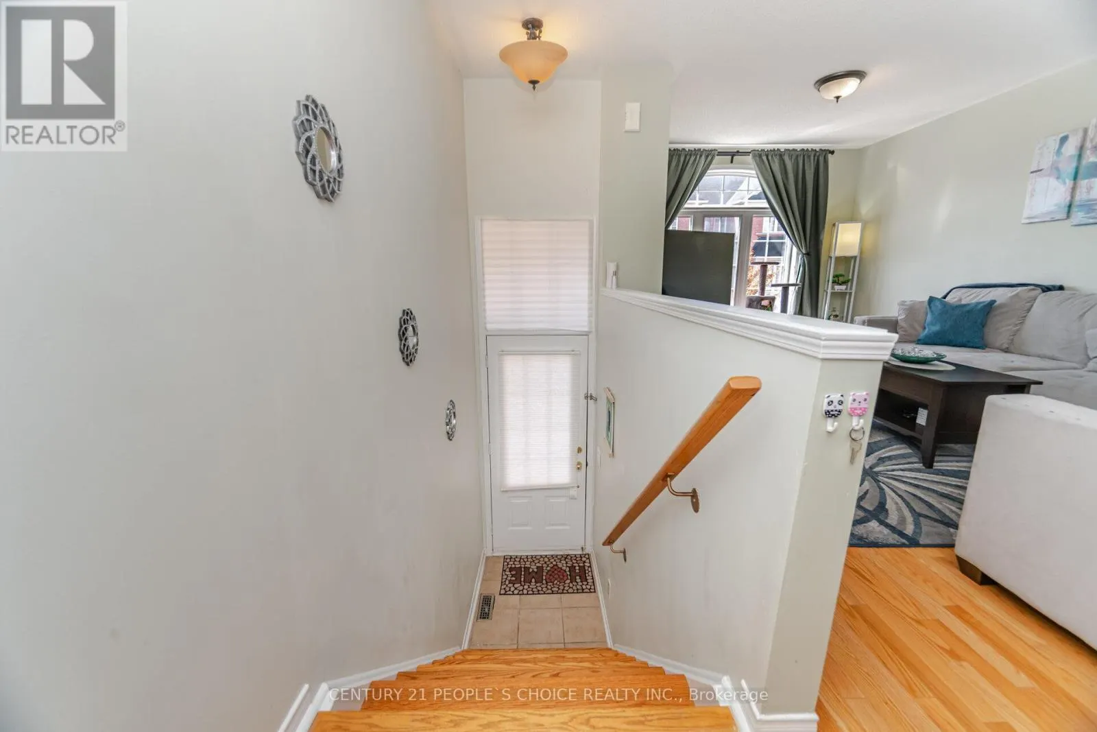 7055 FAIRMEADOW CRESCENT