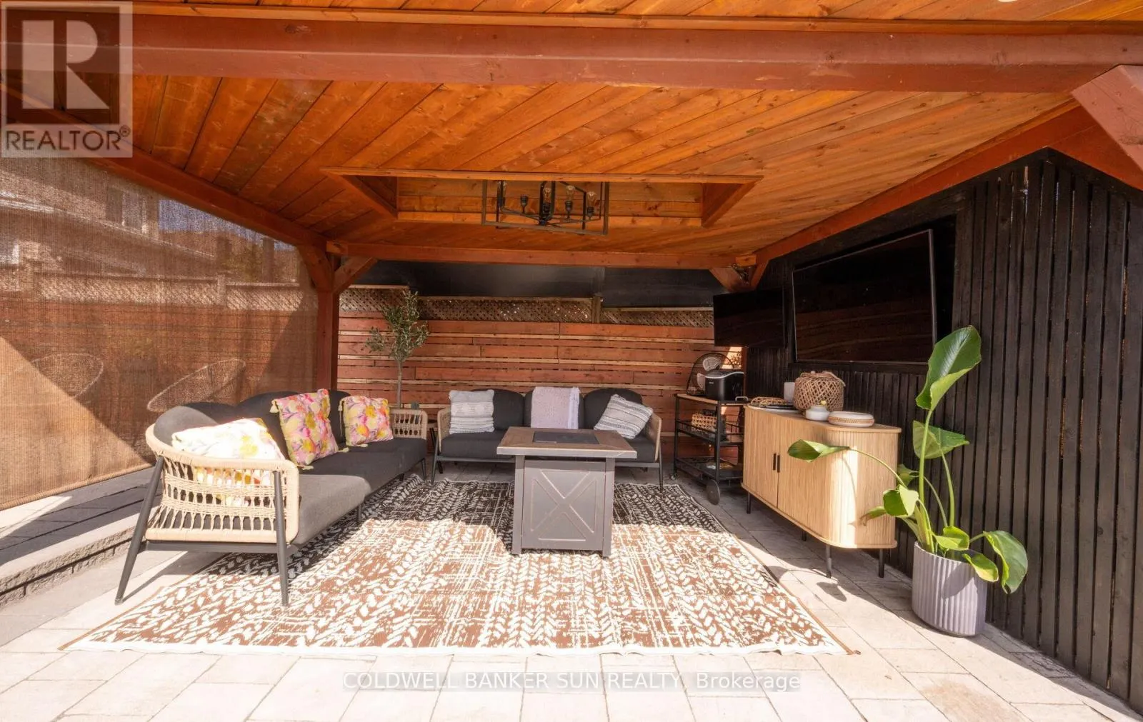 13 RUSTIC WAY