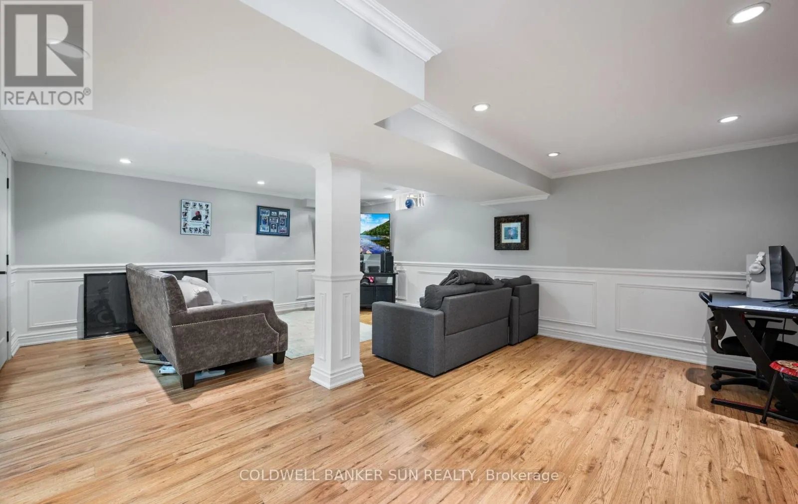 13 RUSTIC WAY