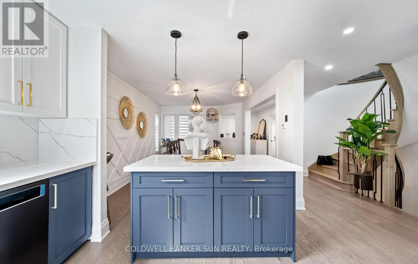 13 RUSTIC WAY