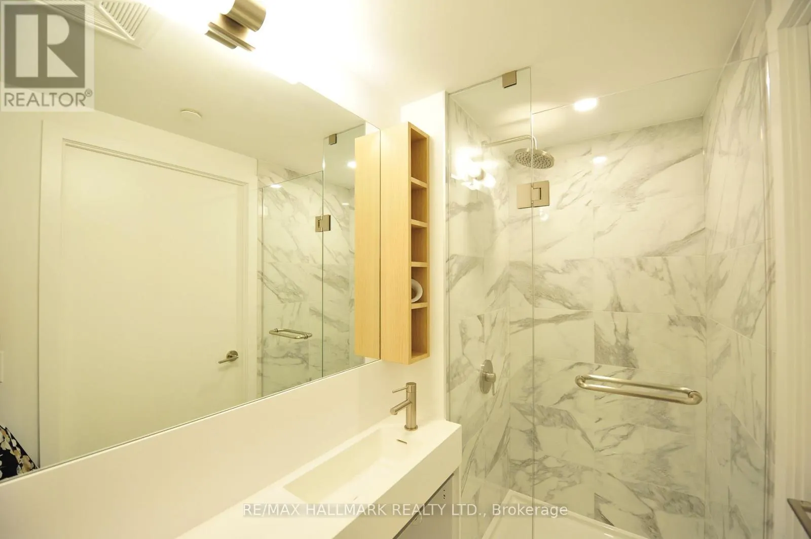 1112 - 1100 SHEPPARD AVENUE W