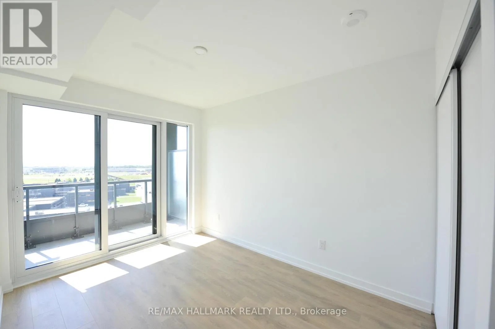 1112 - 1100 SHEPPARD AVENUE W