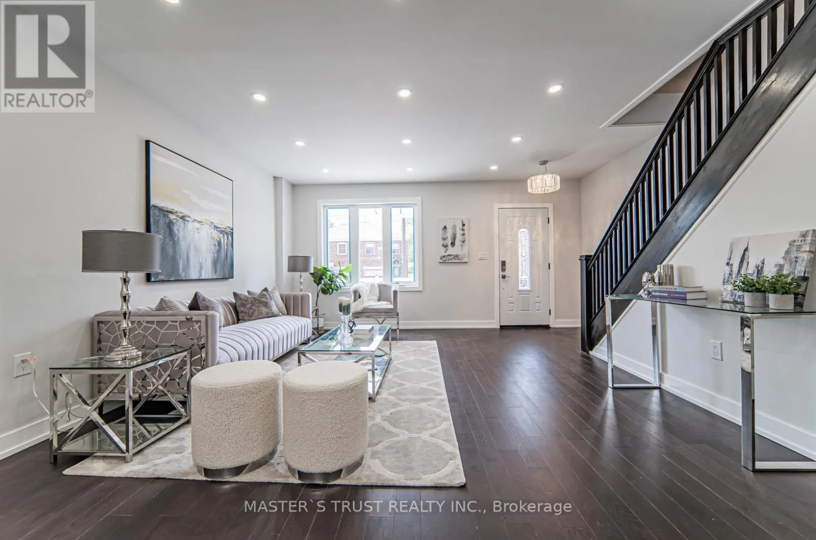 613 OLD WESTON ROAD S