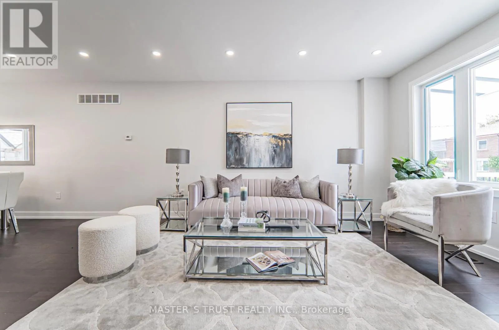 613 OLD WESTON ROAD S