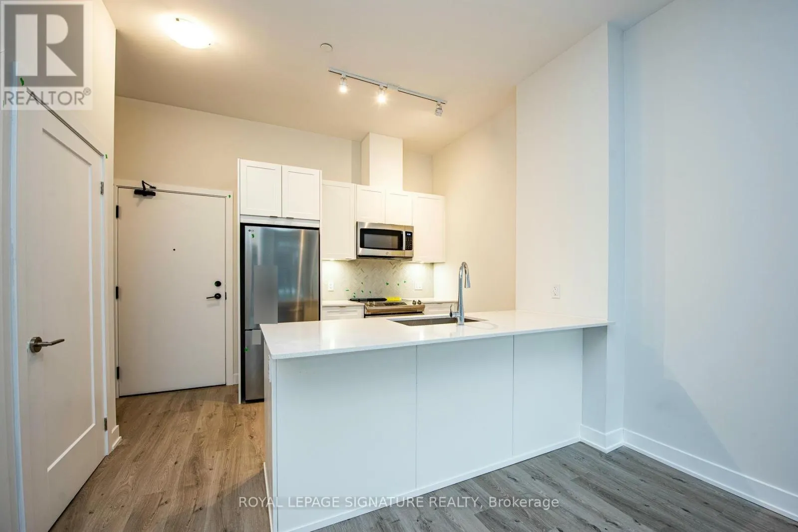 503 - 4130 PARKSIDE VILLAGE DRIVE