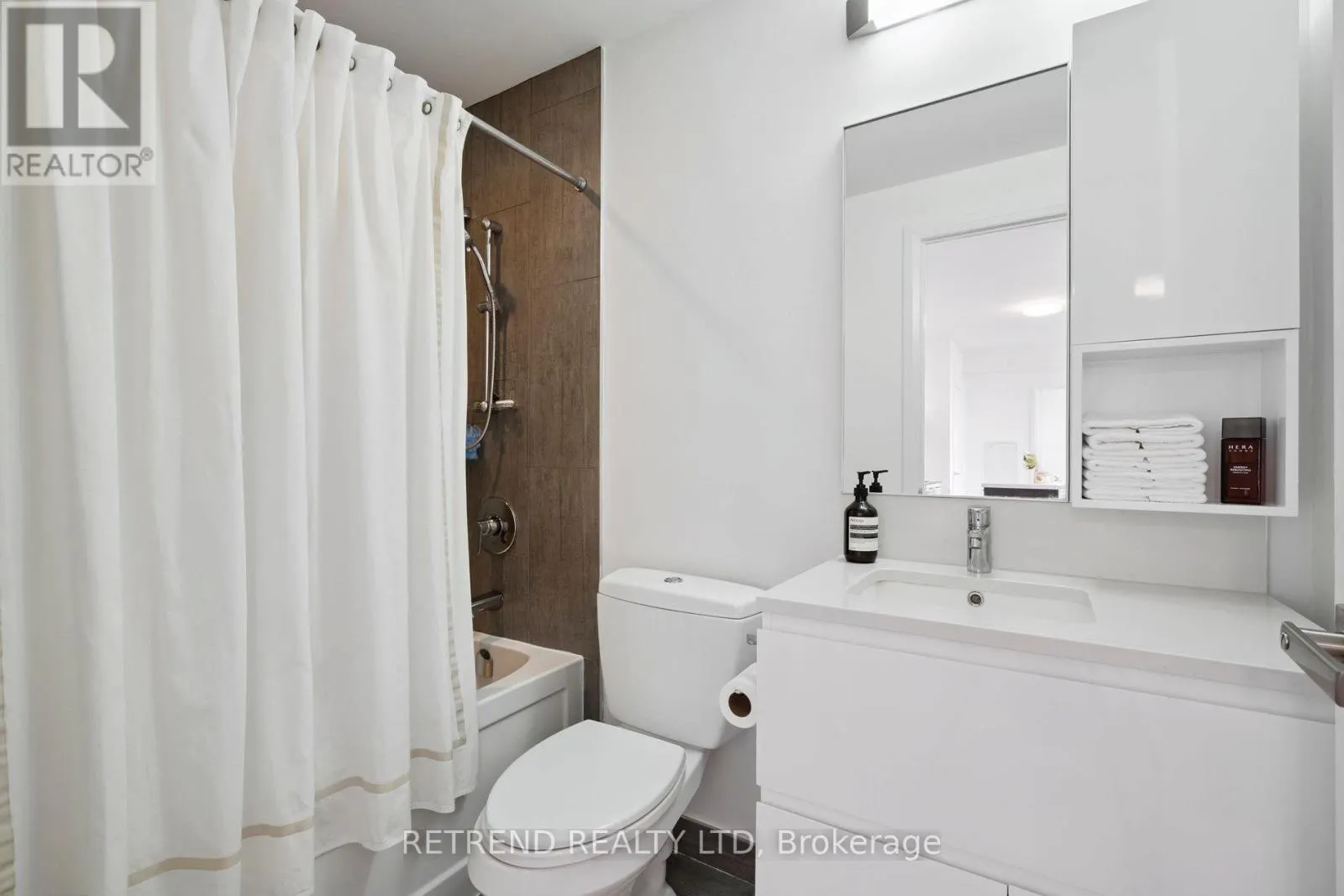 2403 - 36 PARK LAWN ROAD