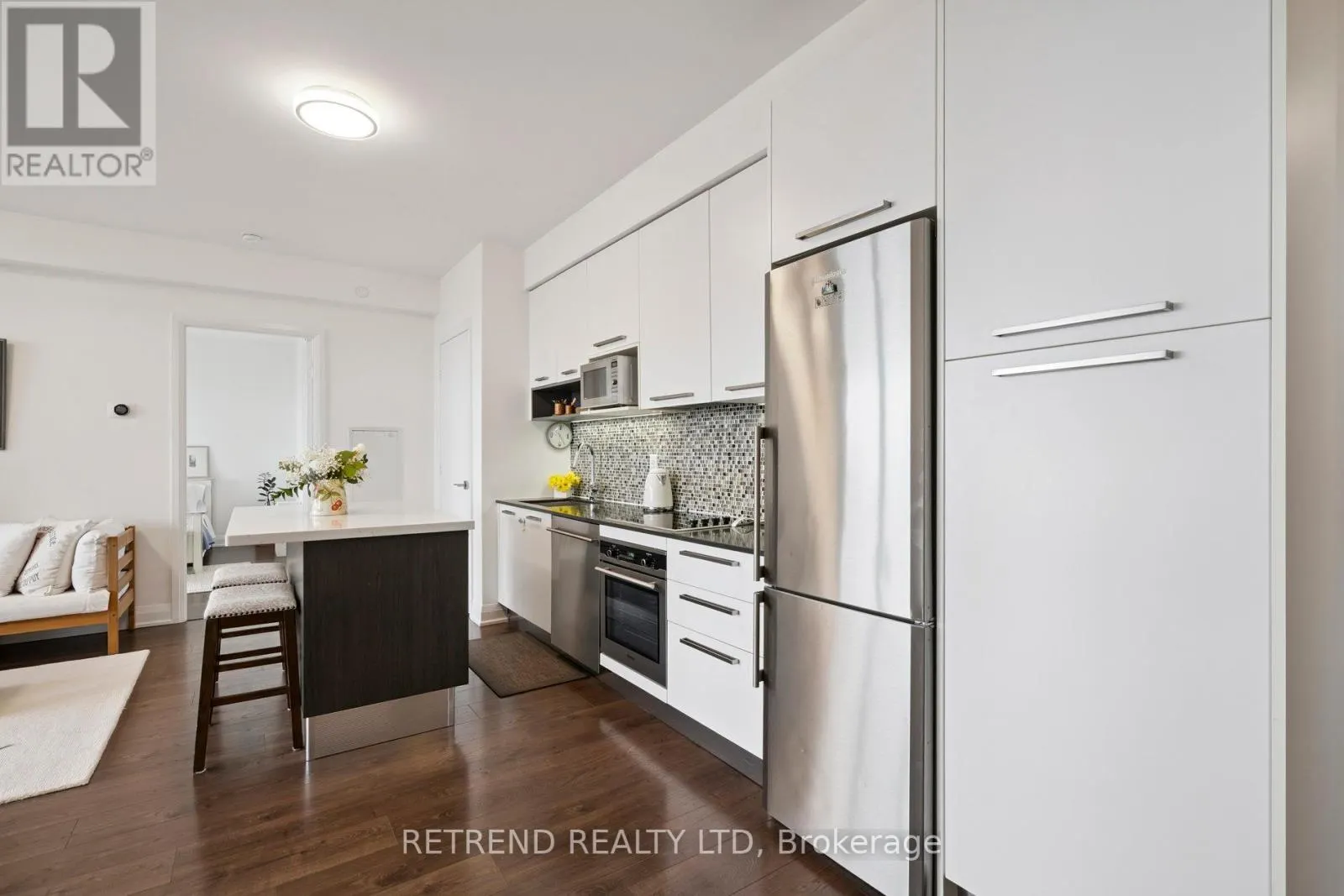 2403 - 36 PARK LAWN ROAD