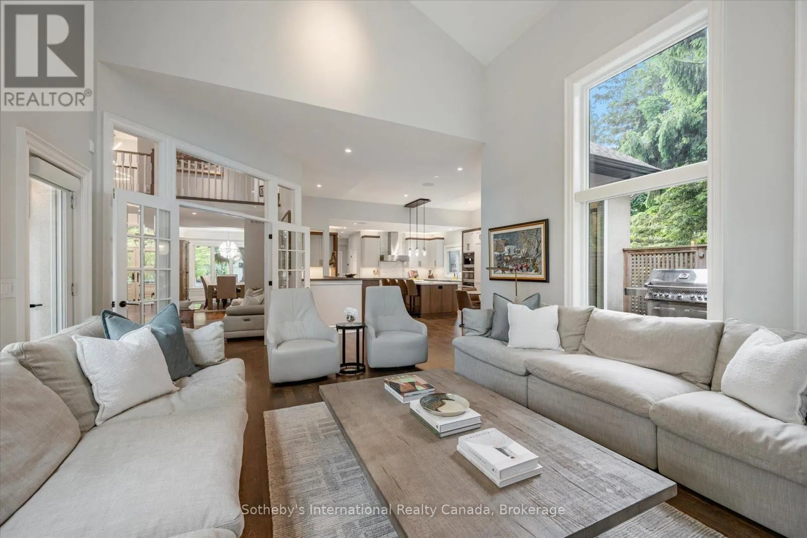 4169 LAKESHORE ROAD