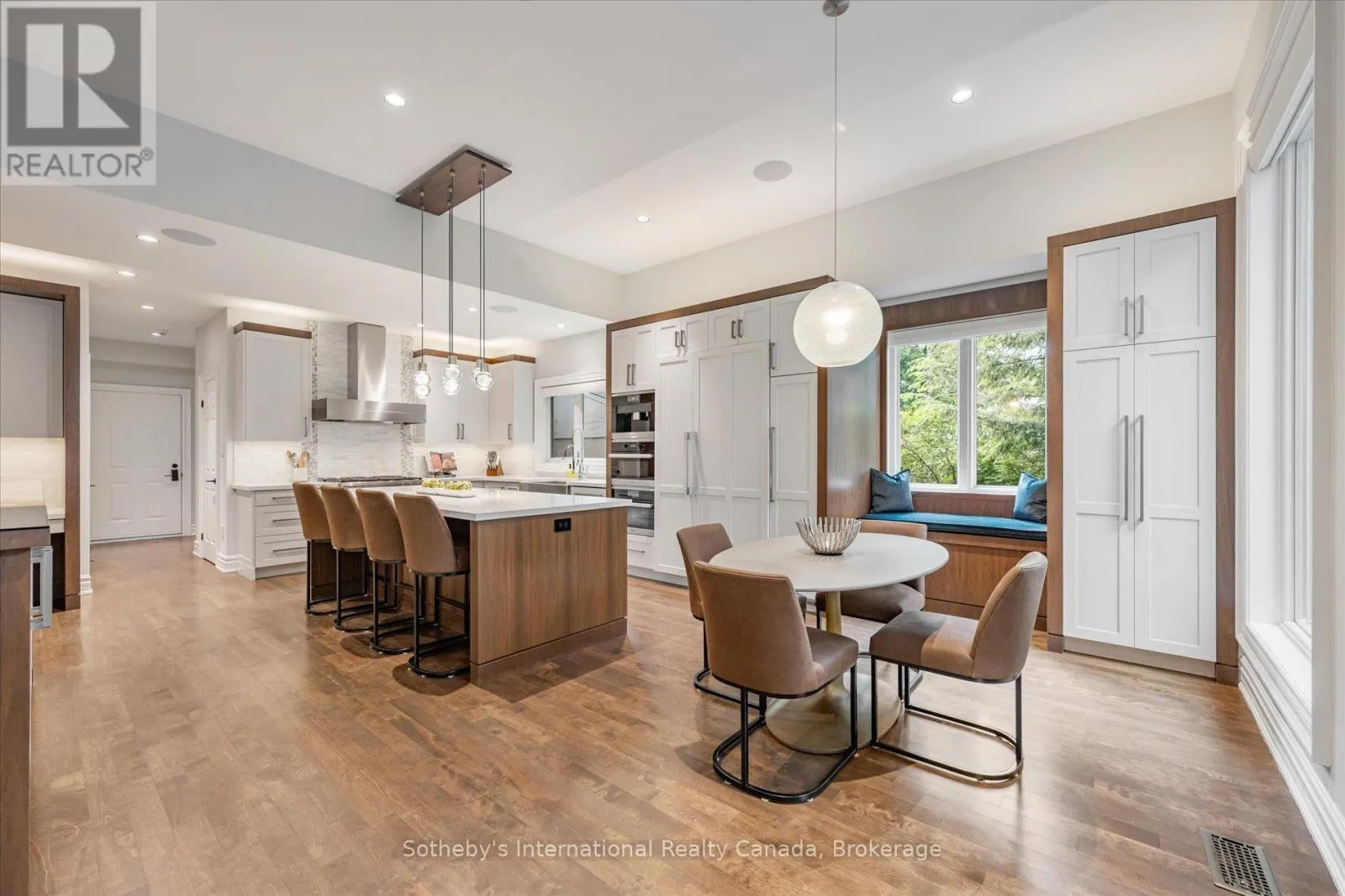 4169 LAKESHORE ROAD