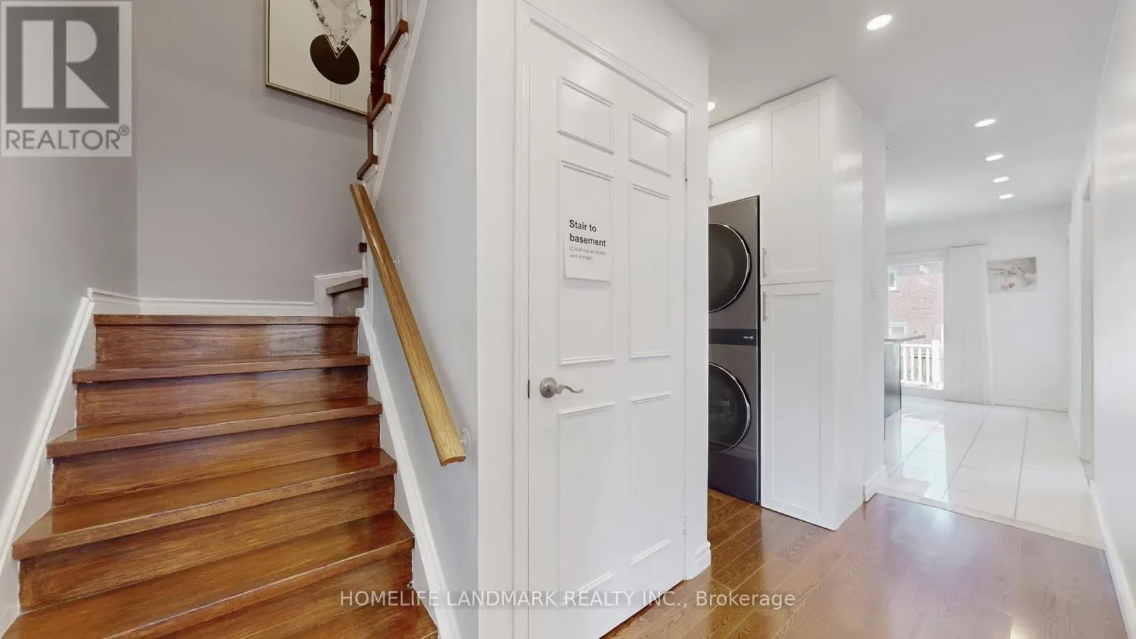 373 KINGSBRIDGE GARDEN CIRCLE