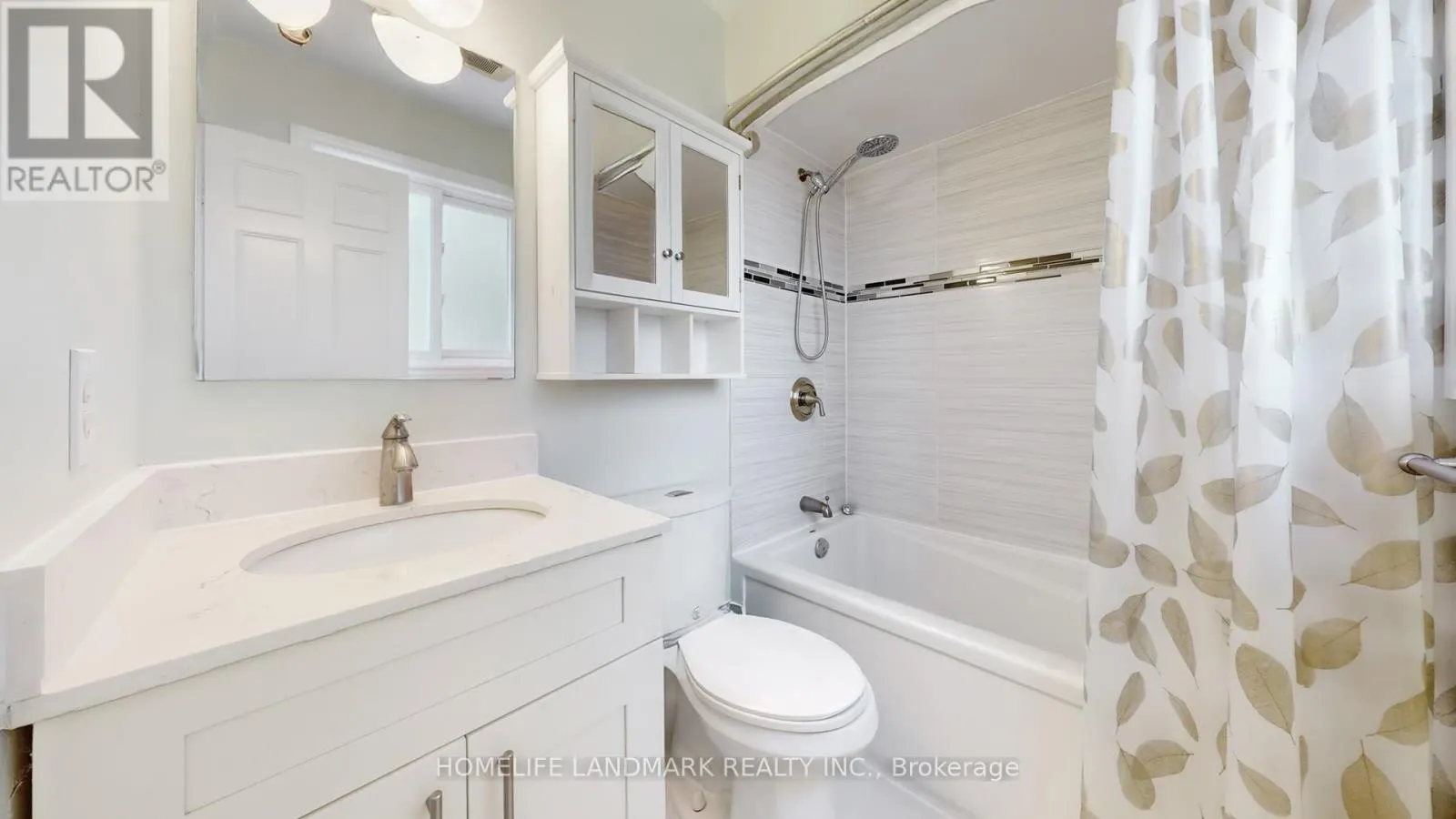 373 KINGSBRIDGE GARDEN CIRCLE