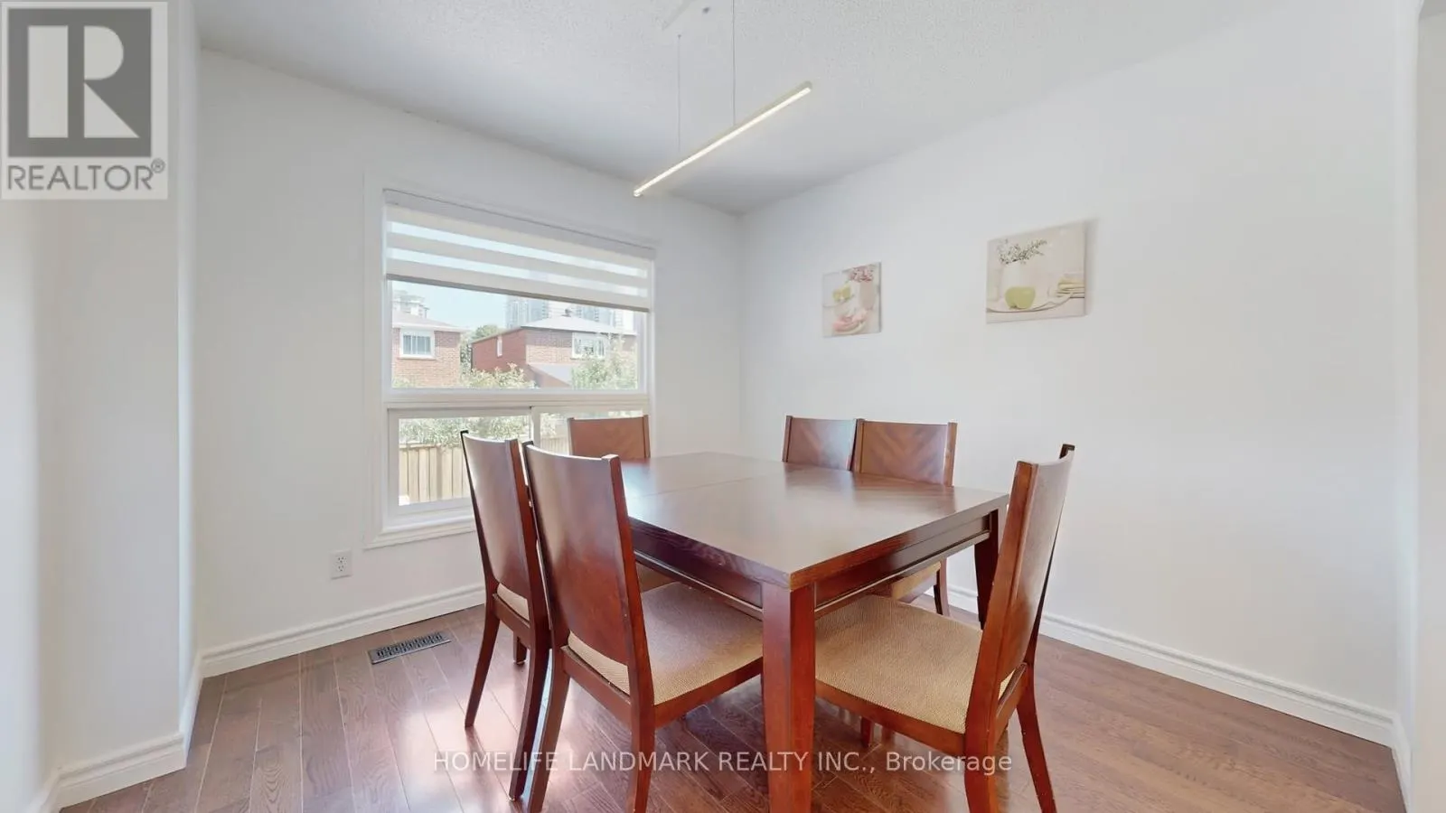 373 KINGSBRIDGE GARDEN CIRCLE