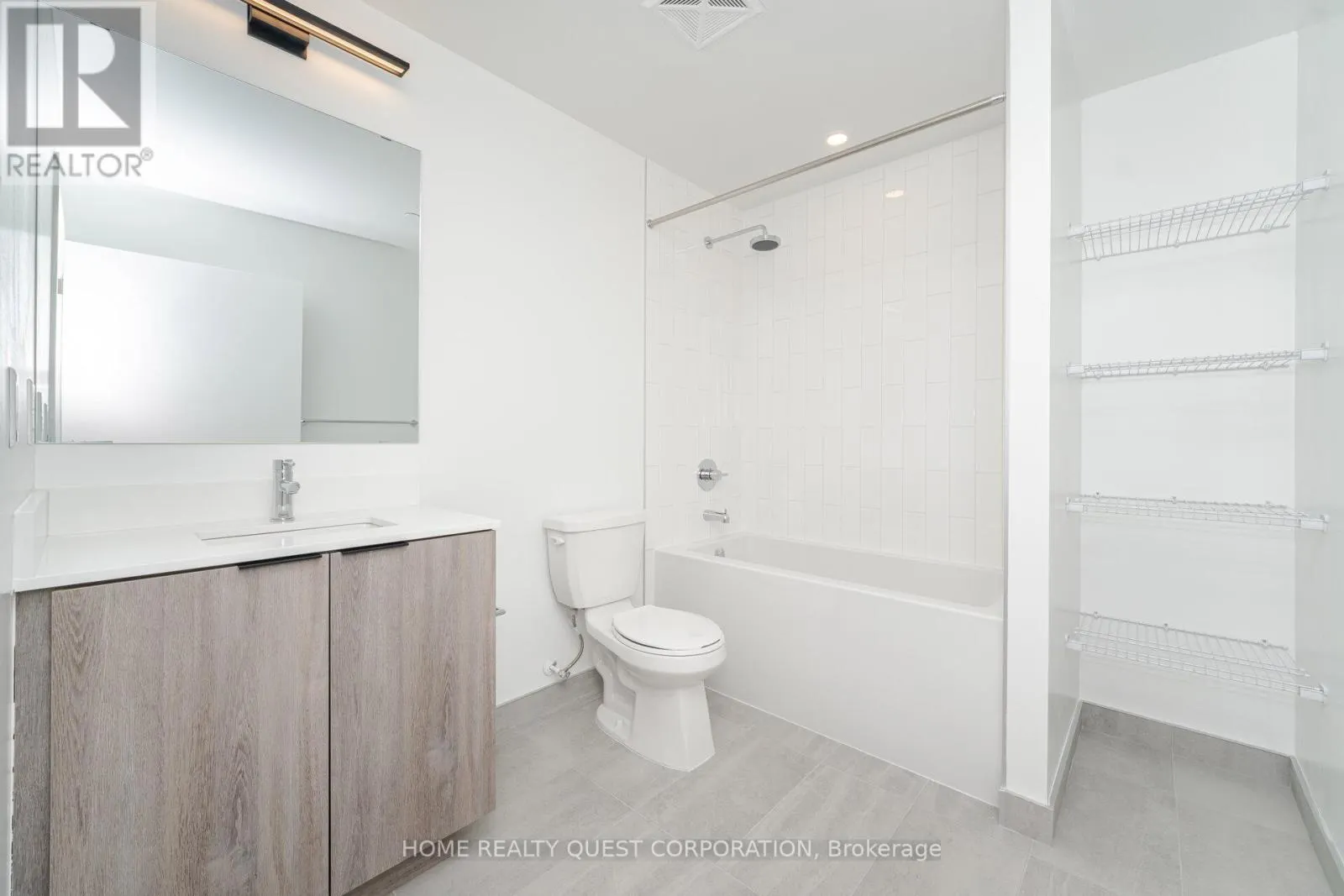 1510 - 2485 EGLINTON AVENUE W