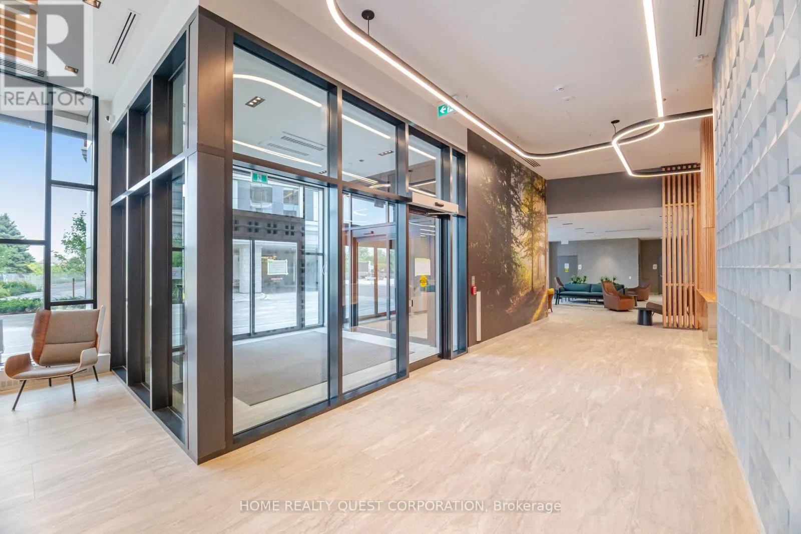 1510 - 2485 EGLINTON AVENUE W