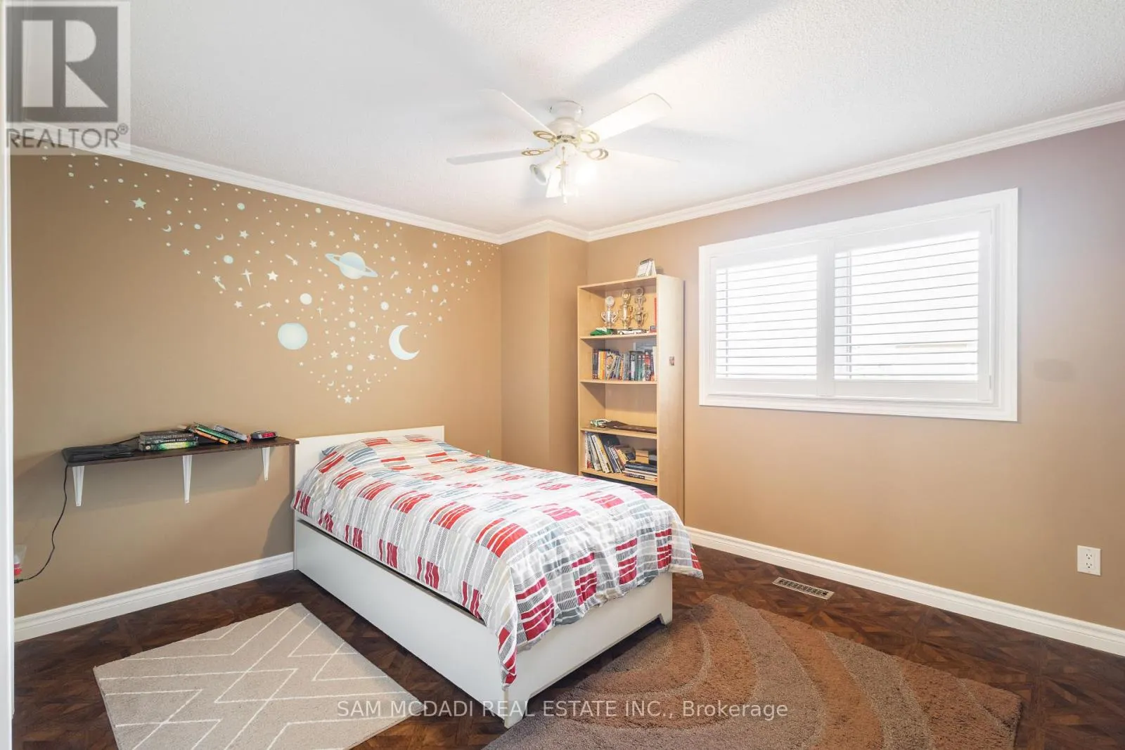 3183 VALCOURT CRESCENT