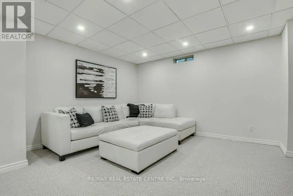 68 - 5480 GLEN ERIN DRIVE