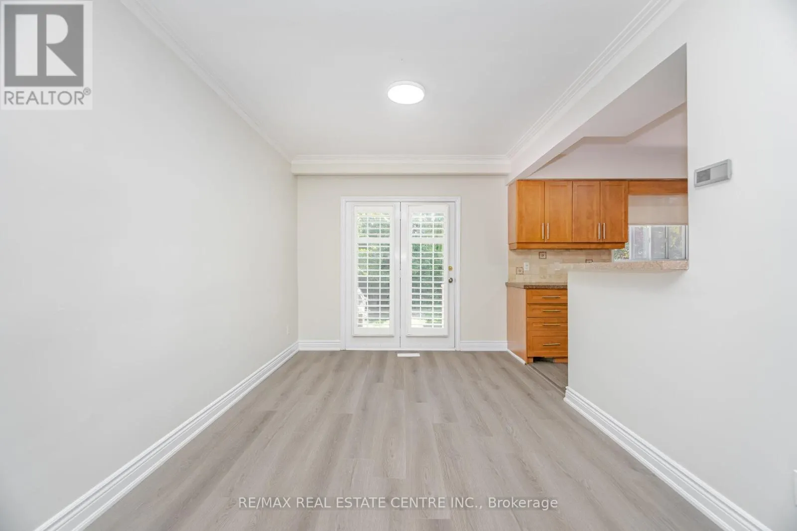 525 SWANN DRIVE