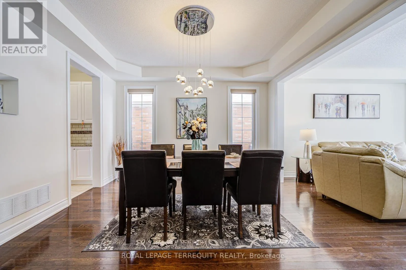 32 MISTYGLEN CRESCENT