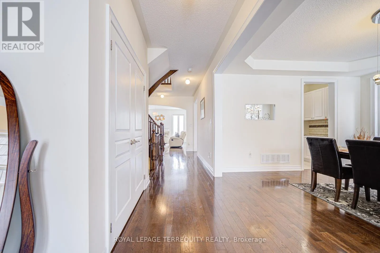 32 MISTYGLEN CRESCENT