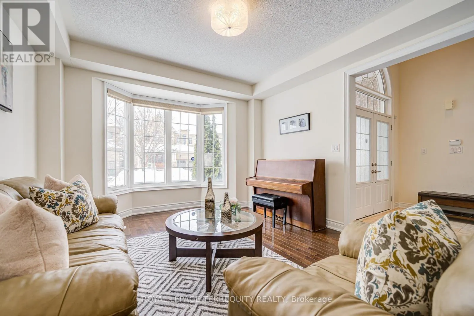 32 MISTYGLEN CRESCENT