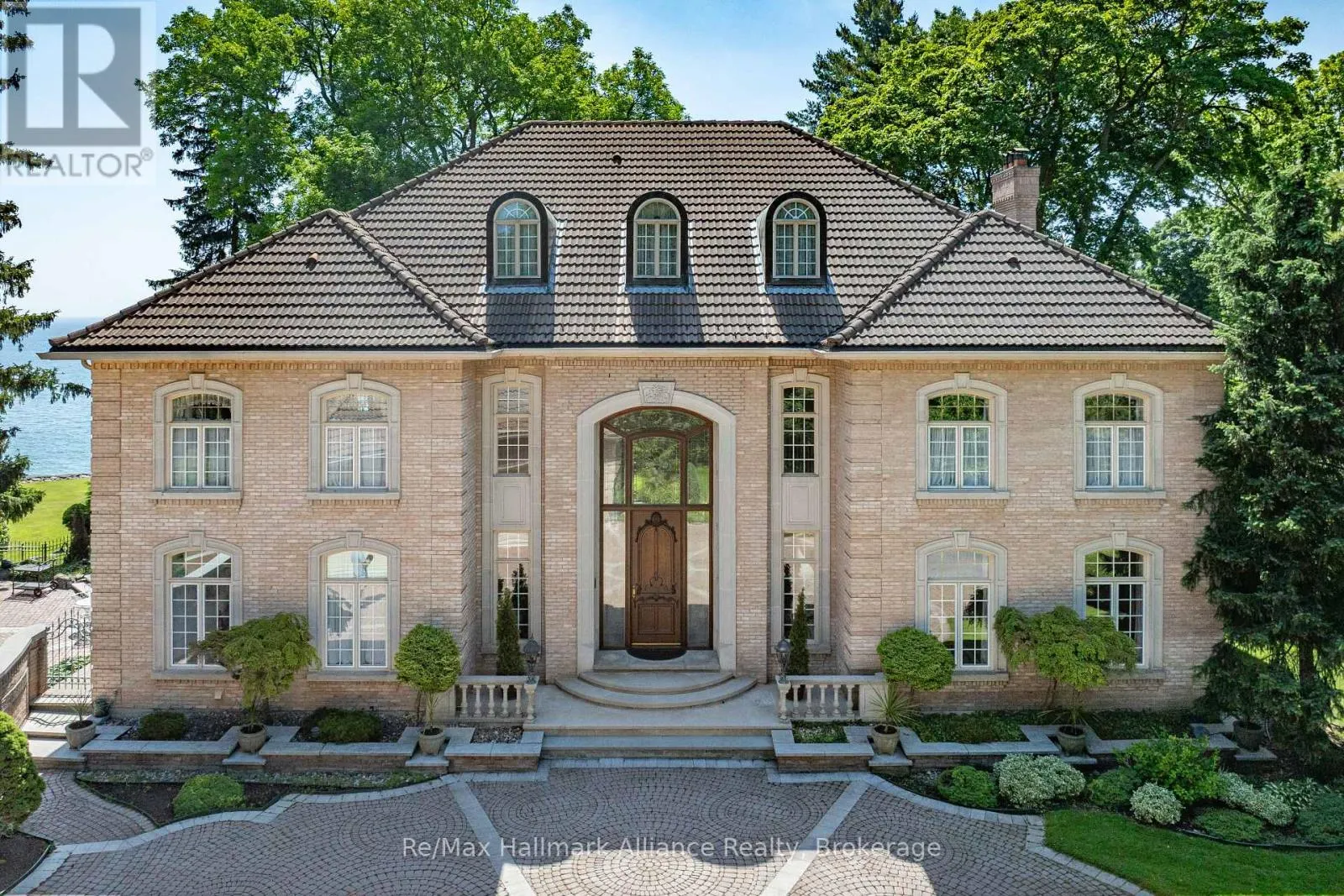 49 COX DRIVE