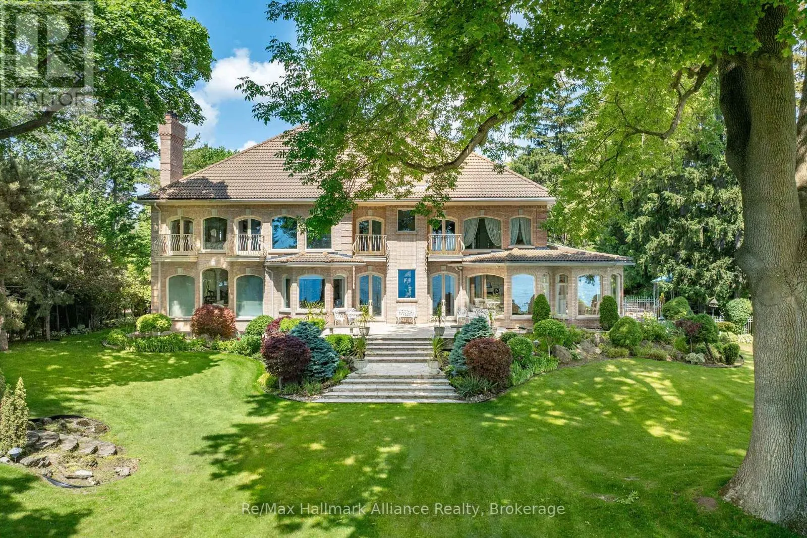 49 COX DRIVE