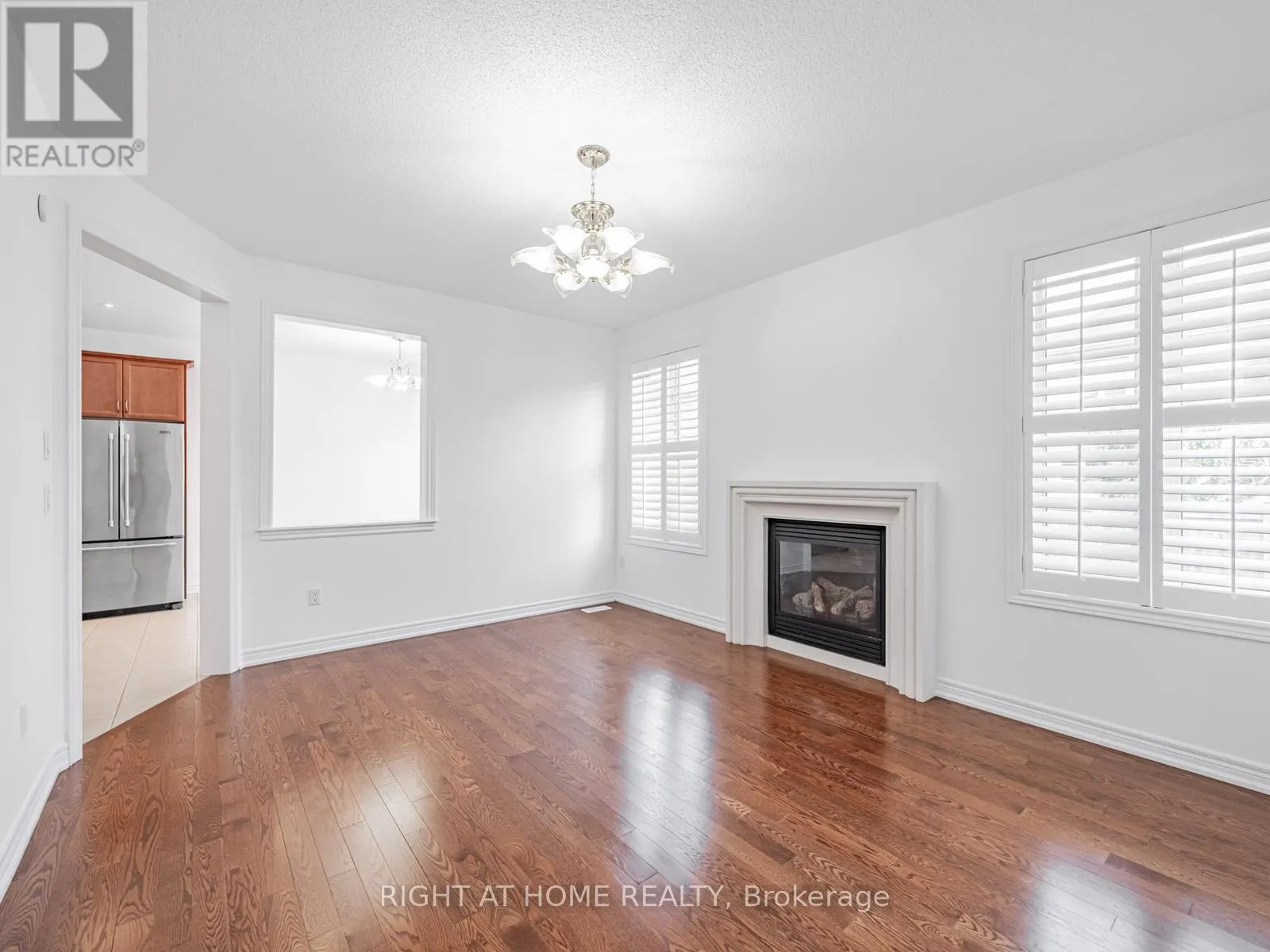 9 LISSON CRESCENT