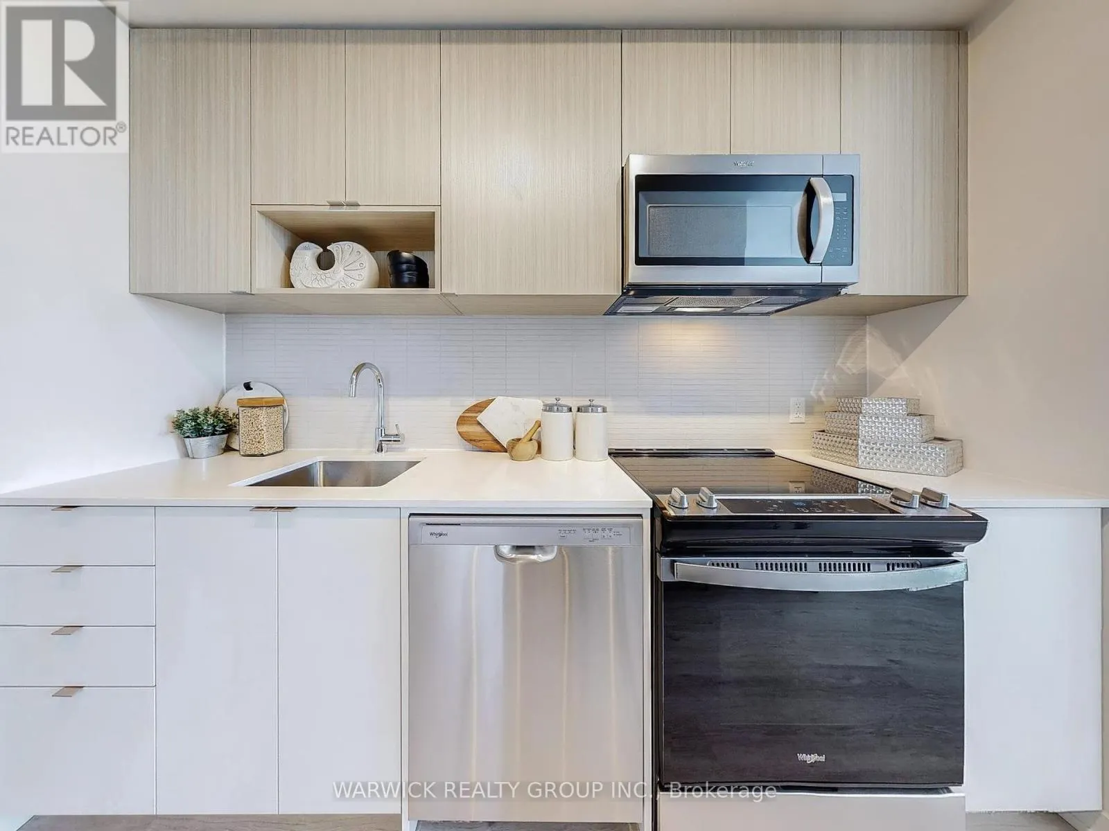 427 - 4365 BLOOR STREET W