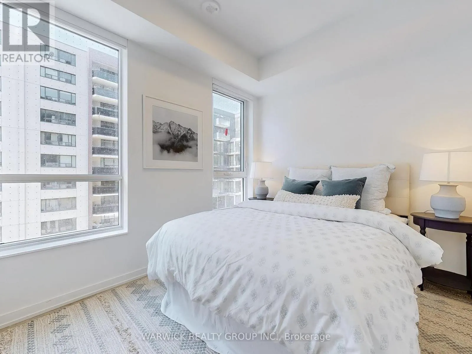 427 - 4365 BLOOR STREET W