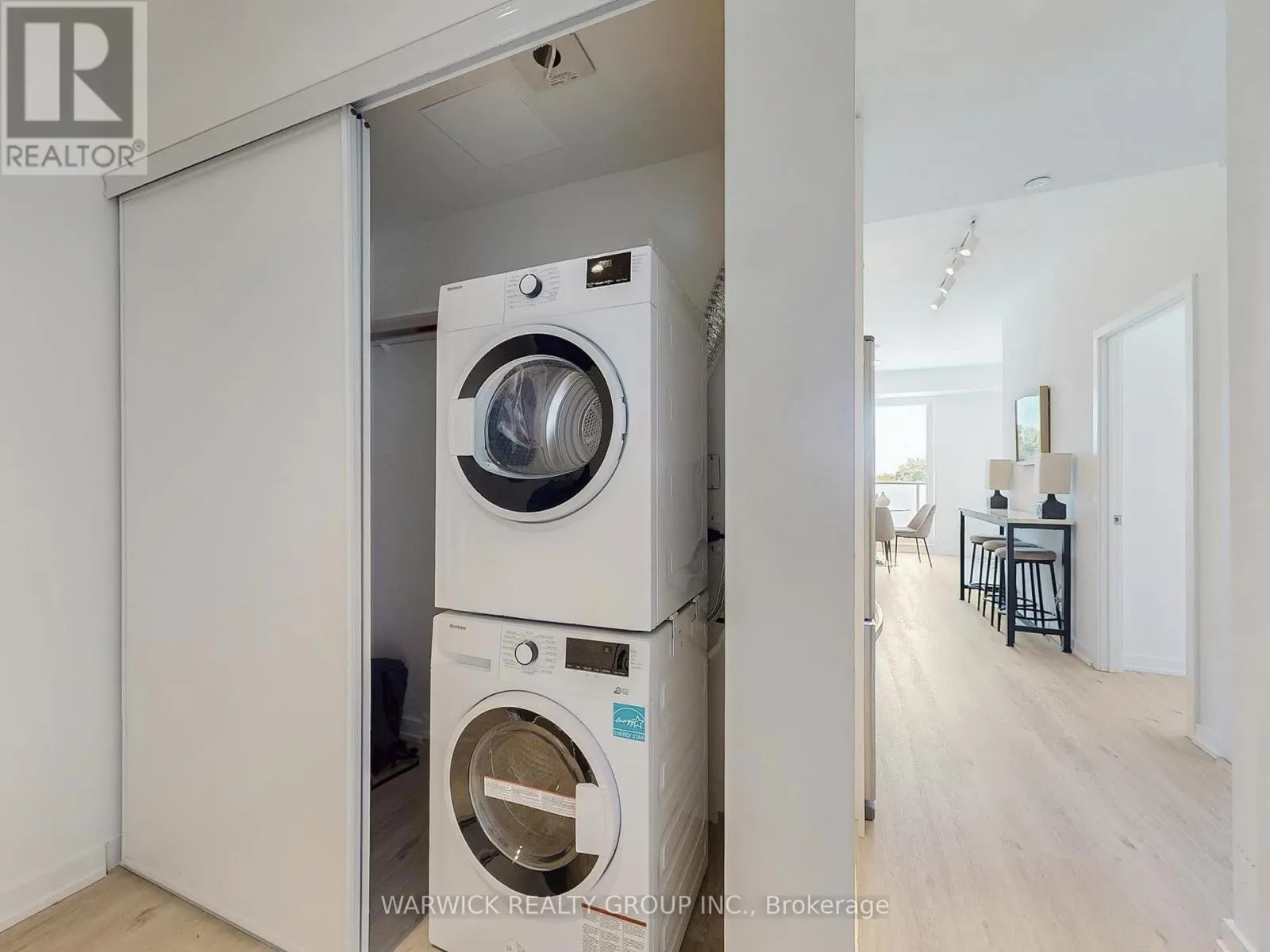 427 - 4365 BLOOR STREET W