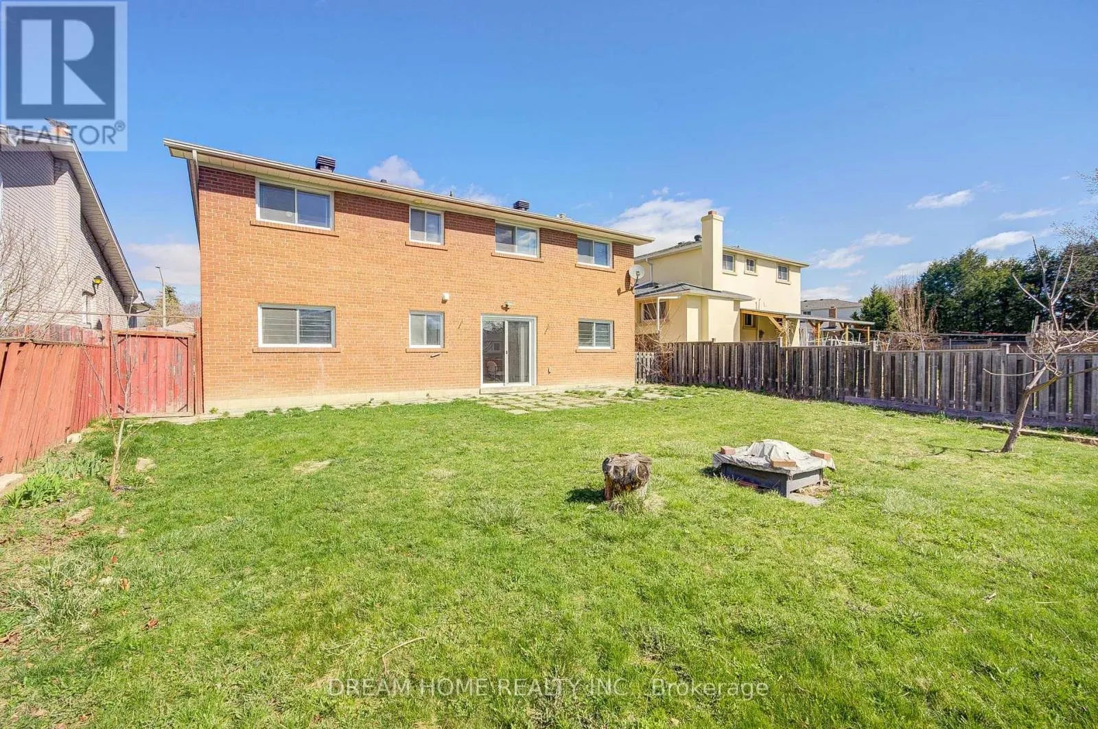 LOWER - 1323 SHAMIR CRESCENT