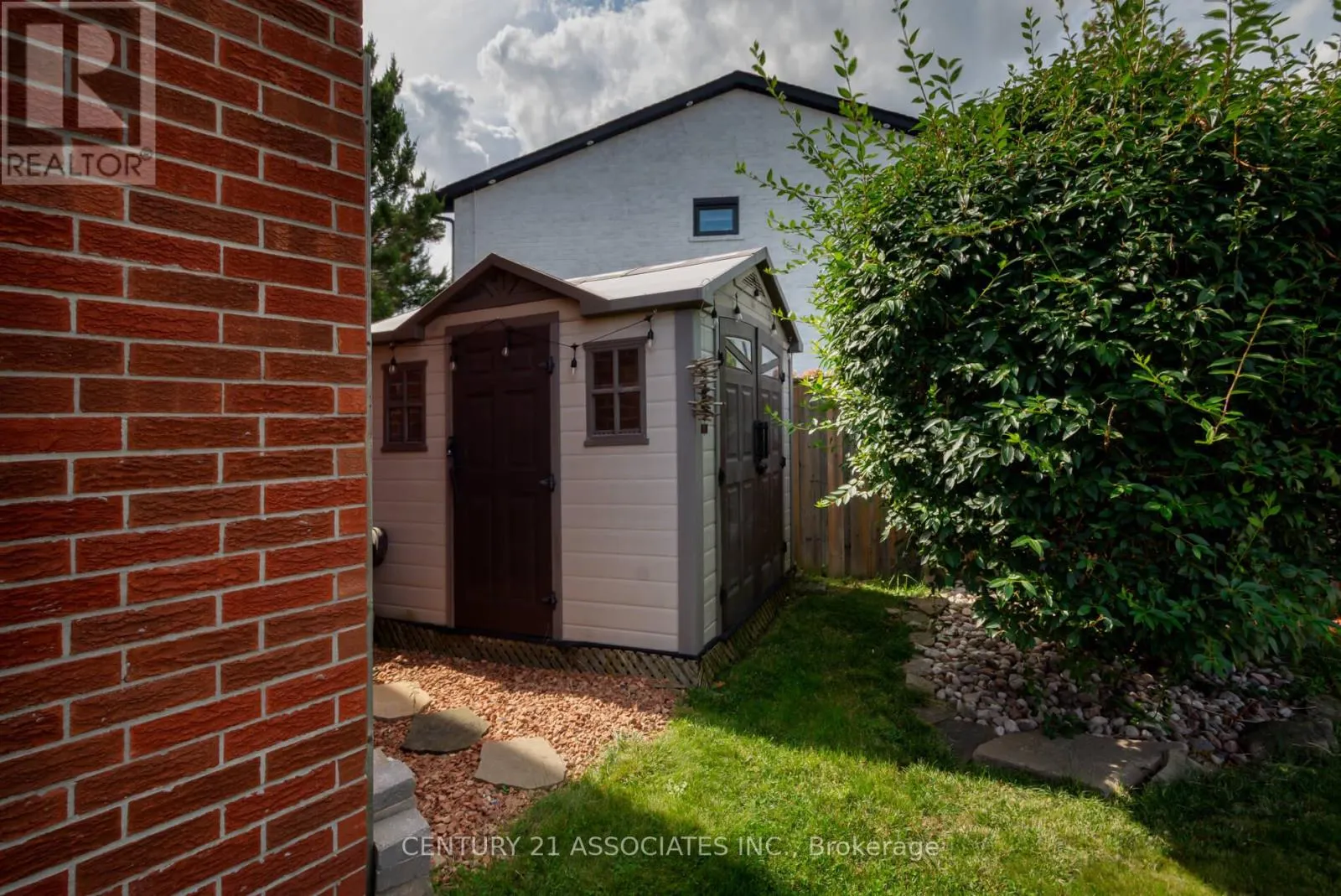 1324 QUINPOOL COURT