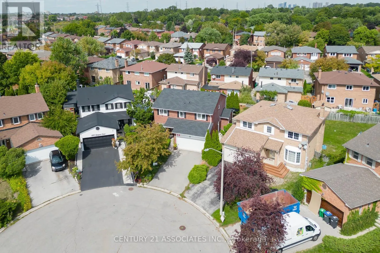 1324 QUINPOOL COURT
