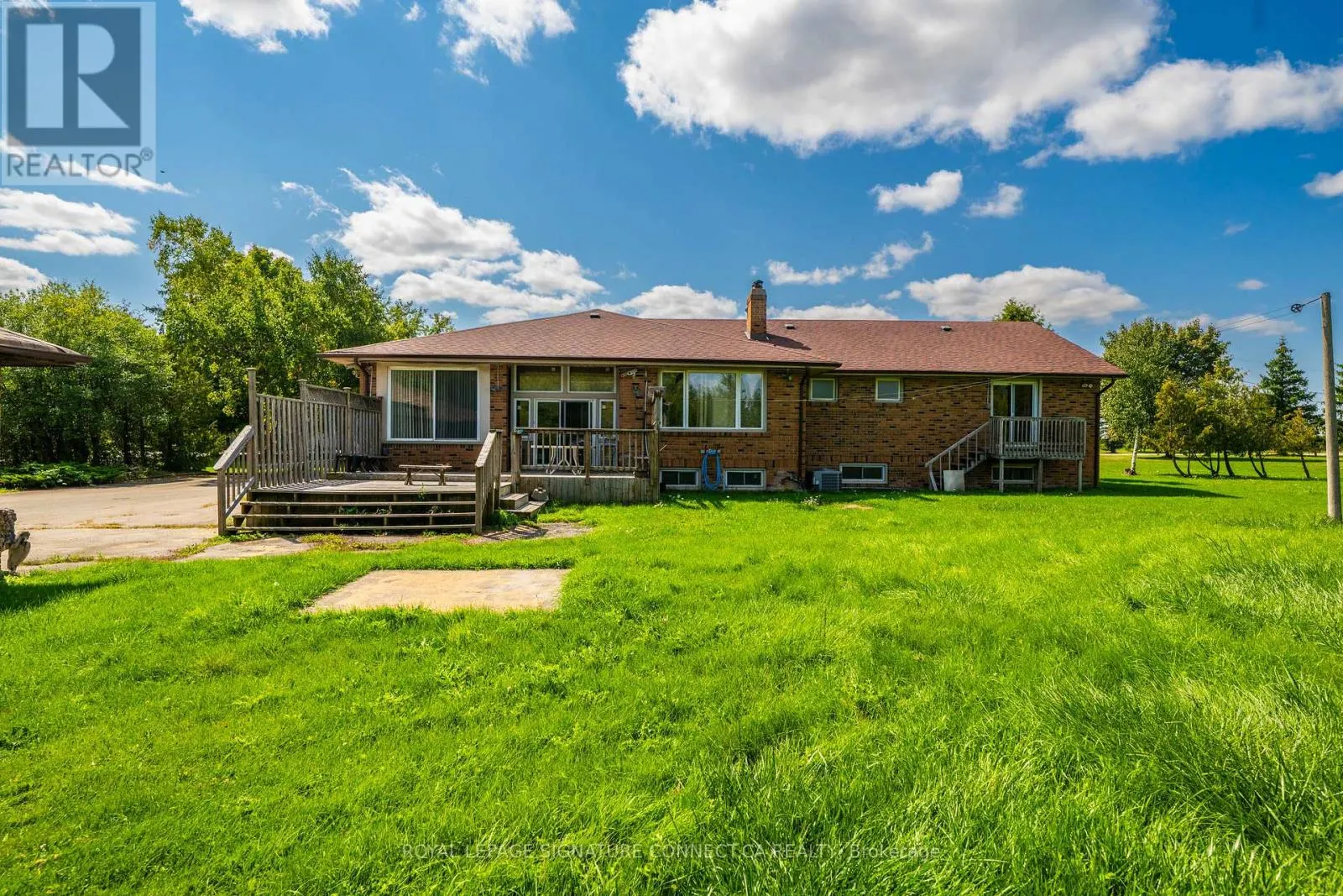11 JULIAN DRIVE