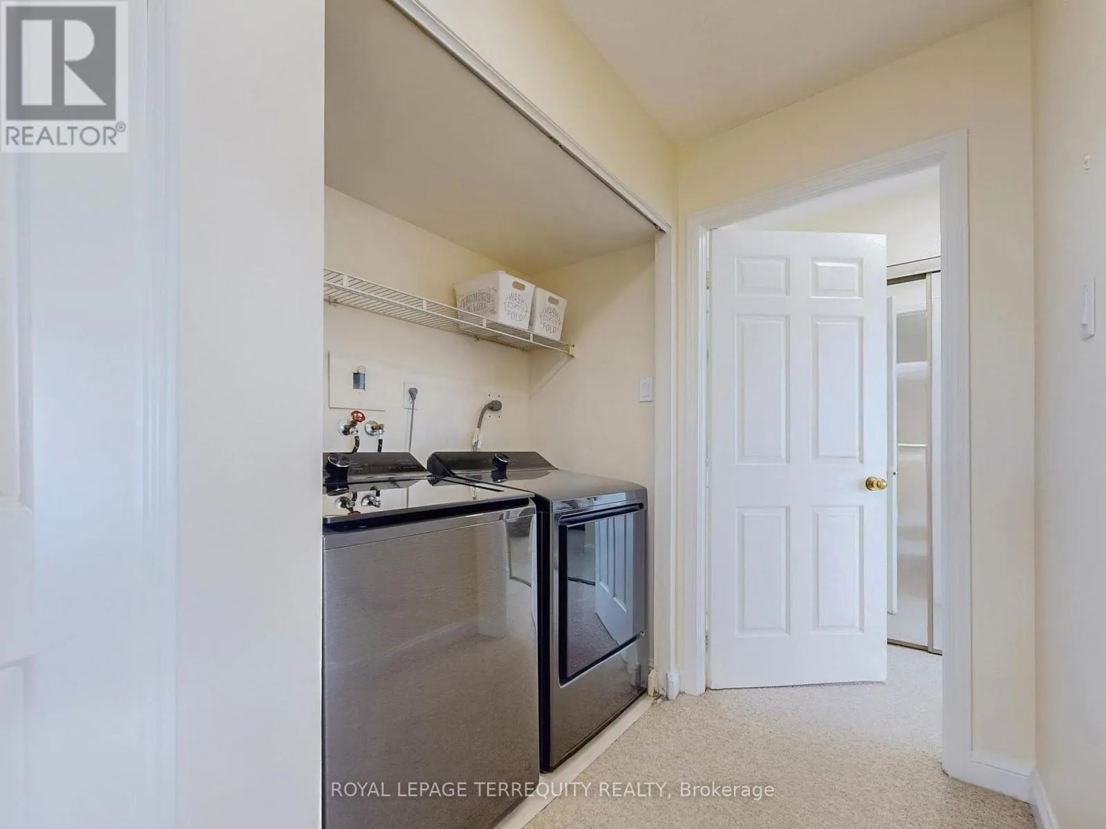 1709 - 24 HANOVER ROAD