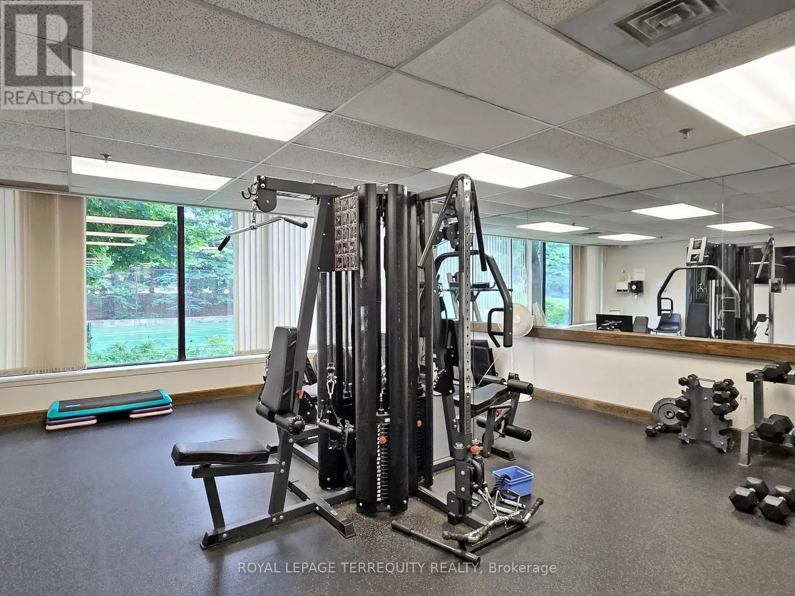1709 - 24 HANOVER ROAD